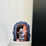 The Enchanted House 아파트