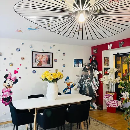 The Enchanted House Apartment *