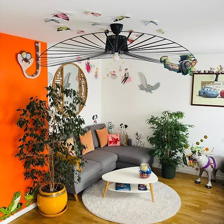 The Enchanted House Serris
