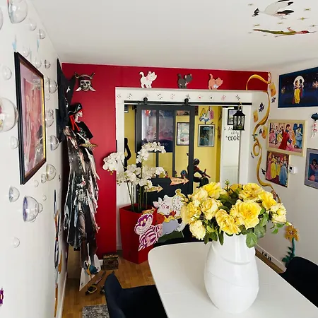 Apartment The Enchanted House