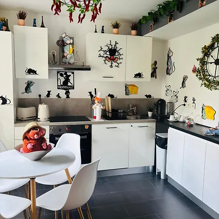 The Enchanted House Apartament *