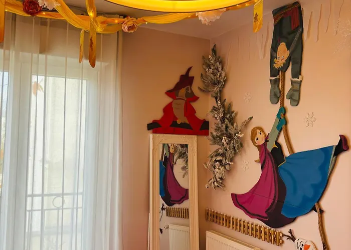 The Enchanted House شقة سيري