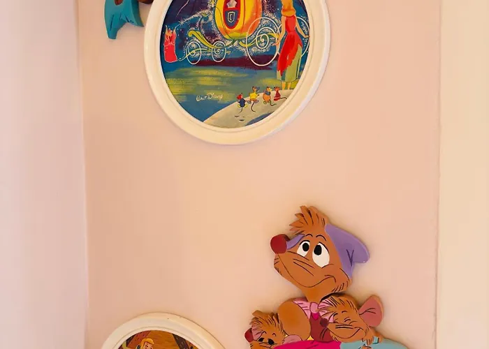 The Enchanted House شقة سيري